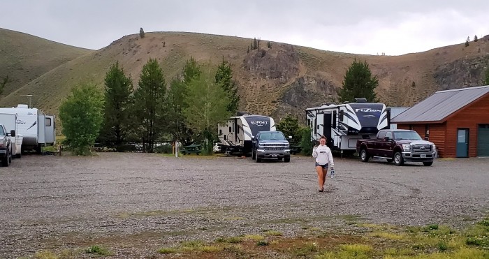 Valley Creek Lodge & RV Park