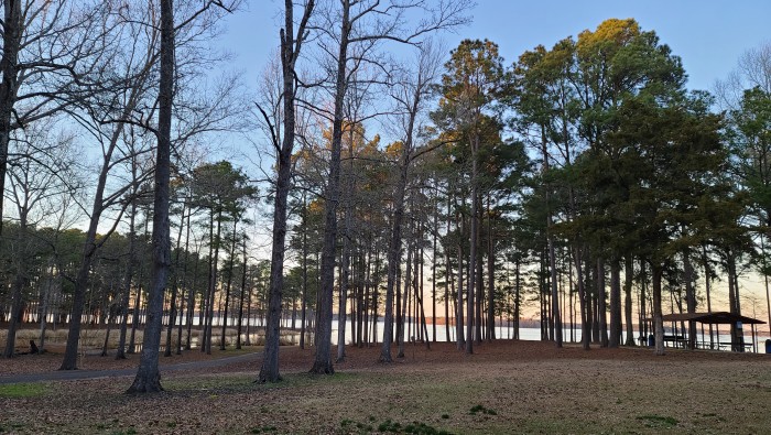 Lake Columbia RV Park