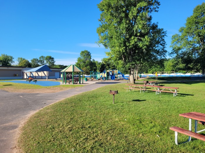 Oneida Shores Park
