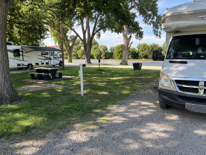 Ellis Lakeside Campground