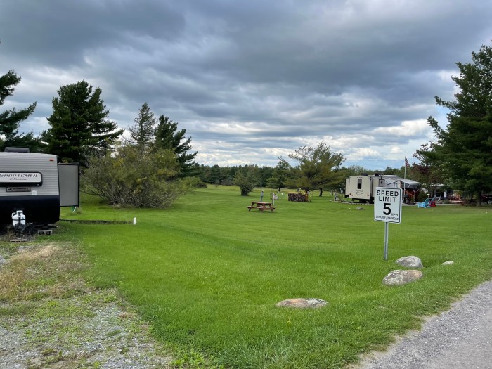 Stay Bristol Woodlands Campground
