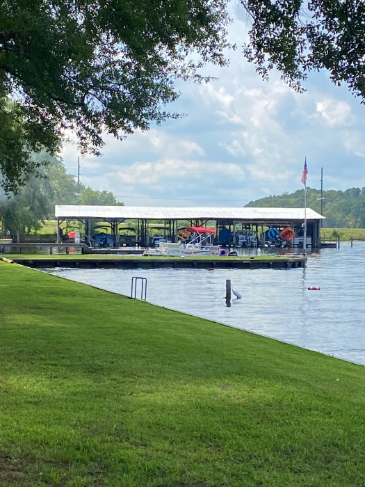 Kel’s Kove Marina & RV Park