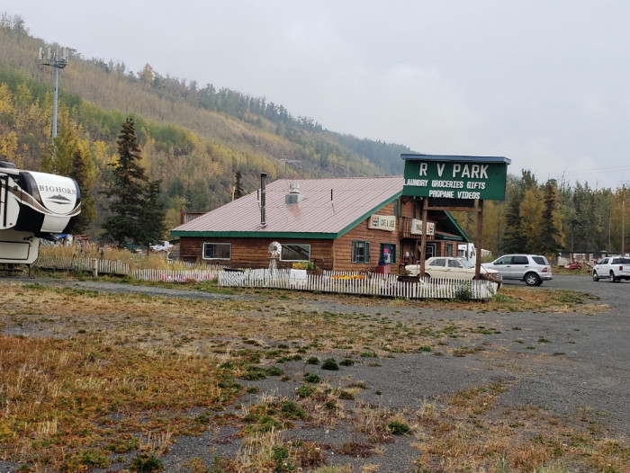 Pinnacle Mountain RV Park & Cafe