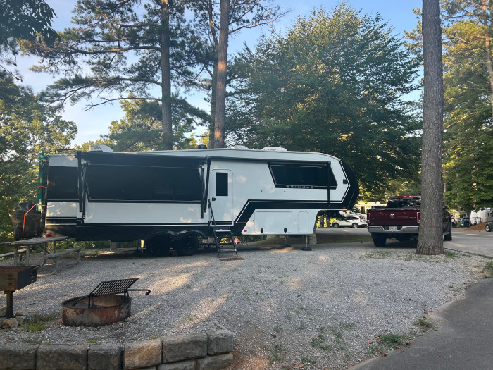 Melton Hill Dam Campground