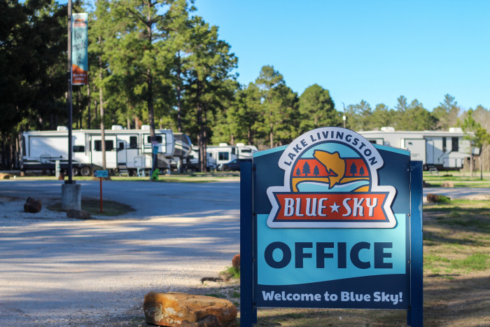 Blue Sky Lake Livingston RV Park & Cabins