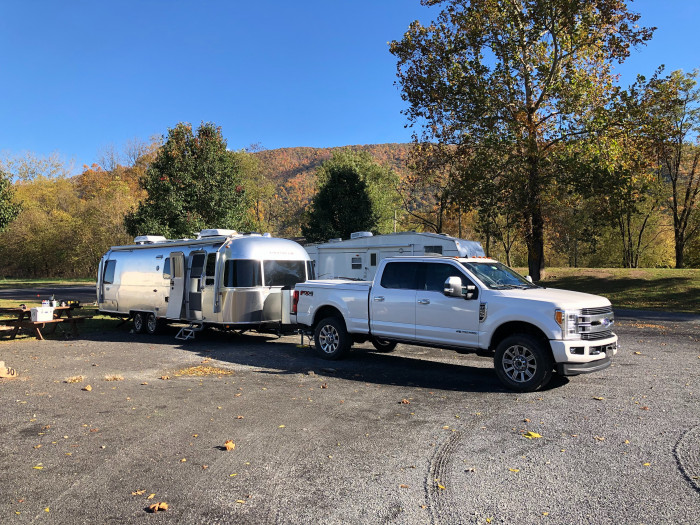 Riverside Cabins & RV Park