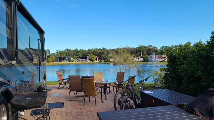 Myakka River Motorcoach Resort