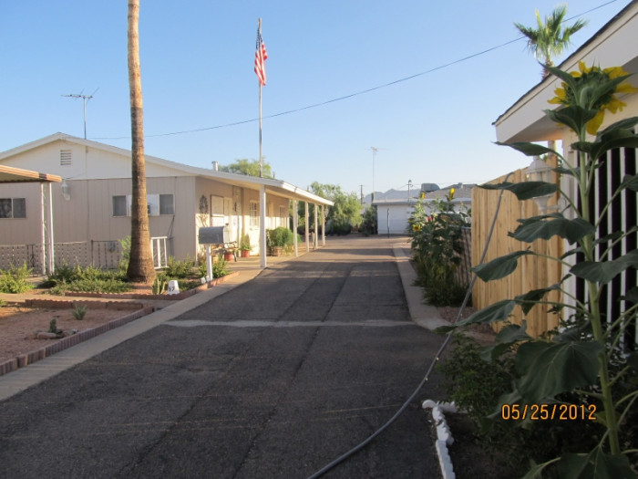 Desert Queen RV & Mobile Home Park