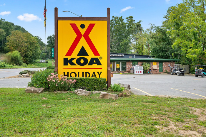 Asheville East KOA Holiday