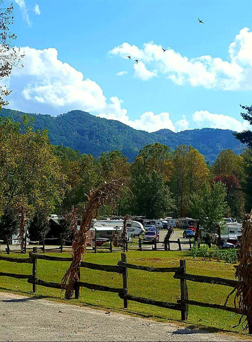 Creekwood Farm RV Park
