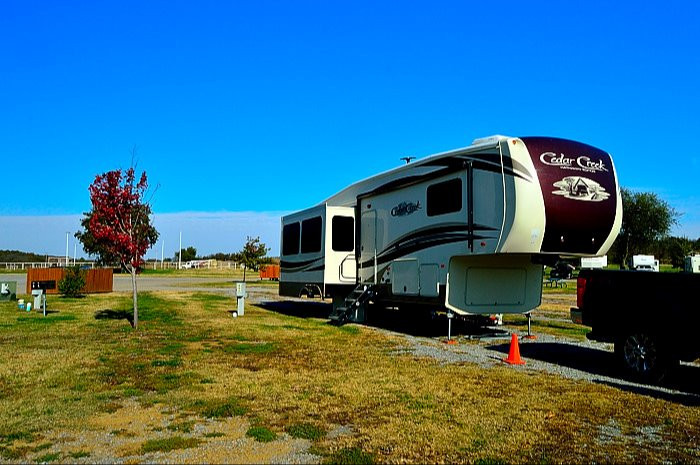 Tulsa NE / Will Rogers Downs KOA