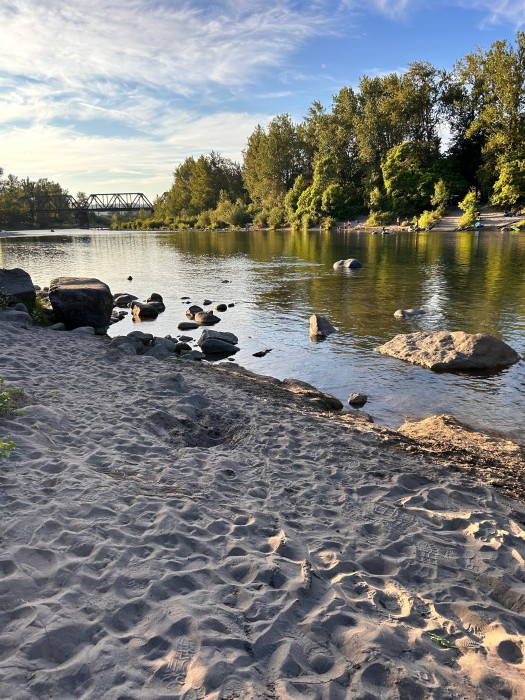 Sandy Riverfront Rv Resort