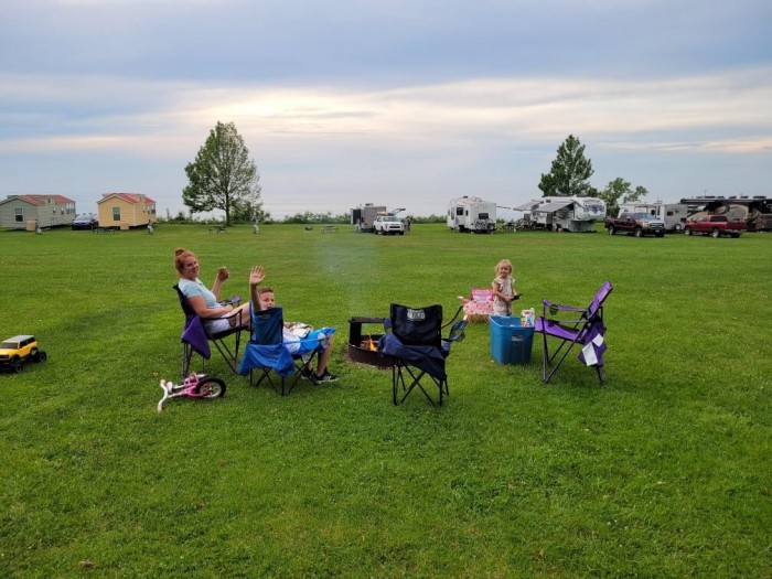 Virginia’s Beach Lakefront Cottages & Camping