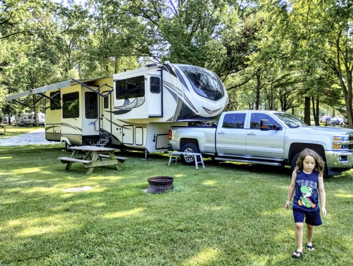 Acorn Oaks Campground