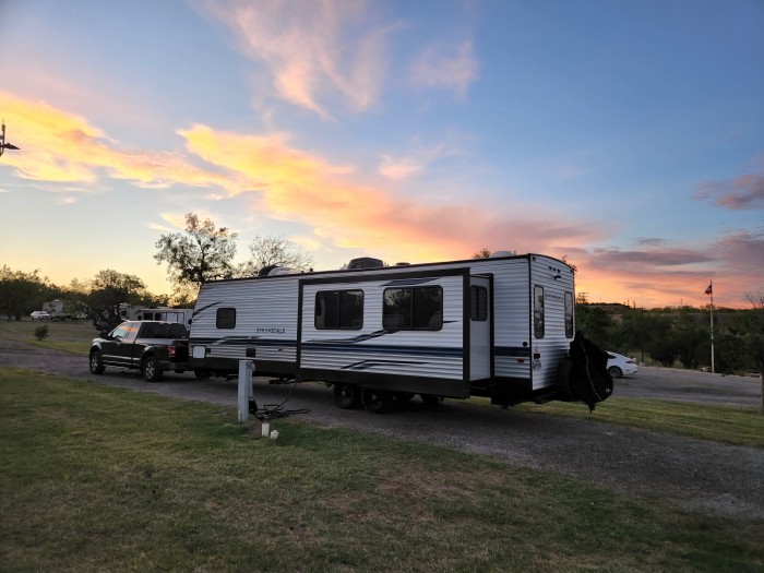Bar J Hitchin’ Post RV Park