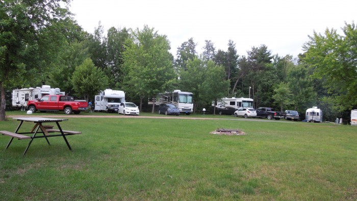 Country Villa Motel and Country Camping
