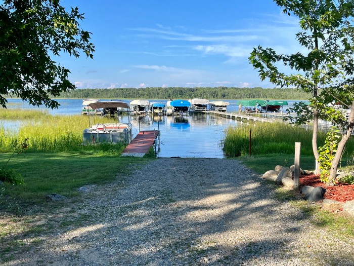 Sunset Pines Resort