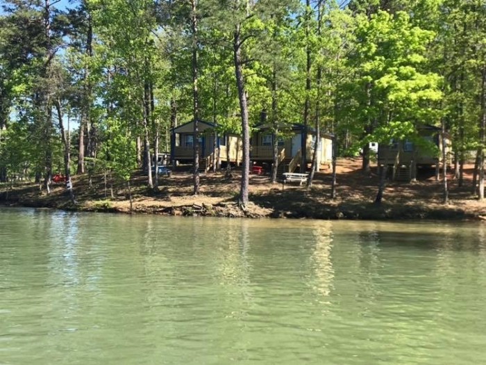 Lakeshore Cabins & RV