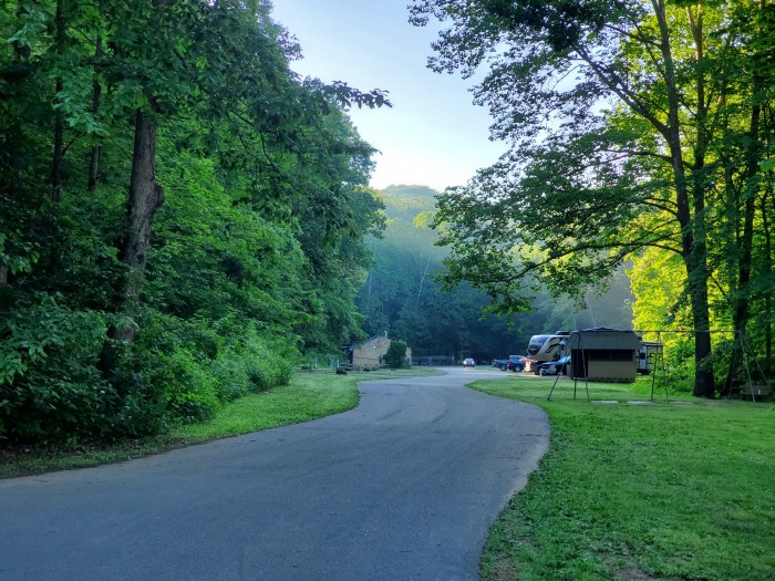Tar Hollow State Park