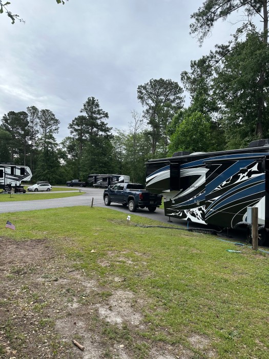 Diamond Lakes Regional Park Campground