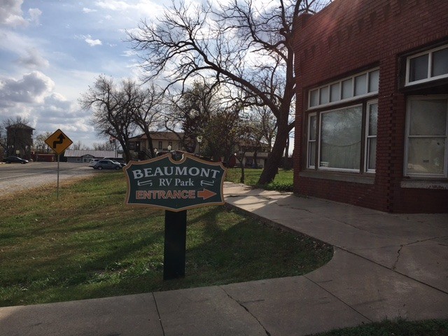 Beaumont Hotel & RV Park