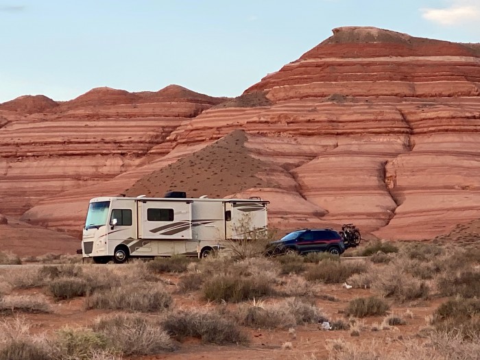 Bullfrog RV & Campground