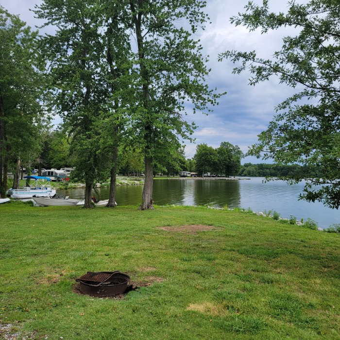 Crab Orchard  Campground