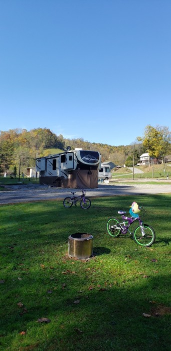 Hefner’s RV Park & Campground