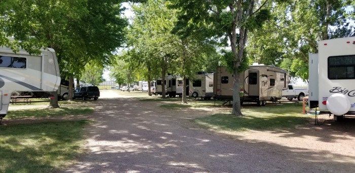 Super 8 Motel / R & R Campground & RV Park