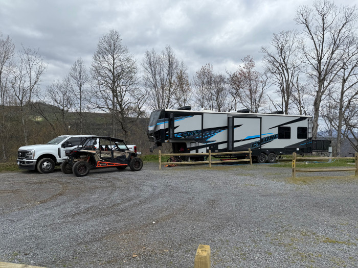 Twin Hollow Campground and Cabins