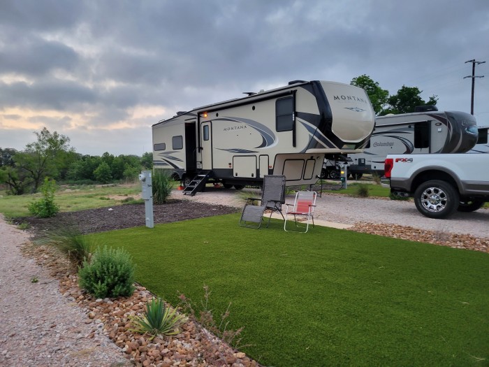 Arch Ray RV Resort
