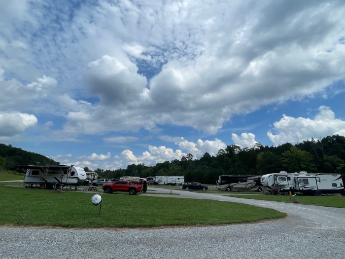Tellico Plains / Cherokee National Forest KOA Holiday