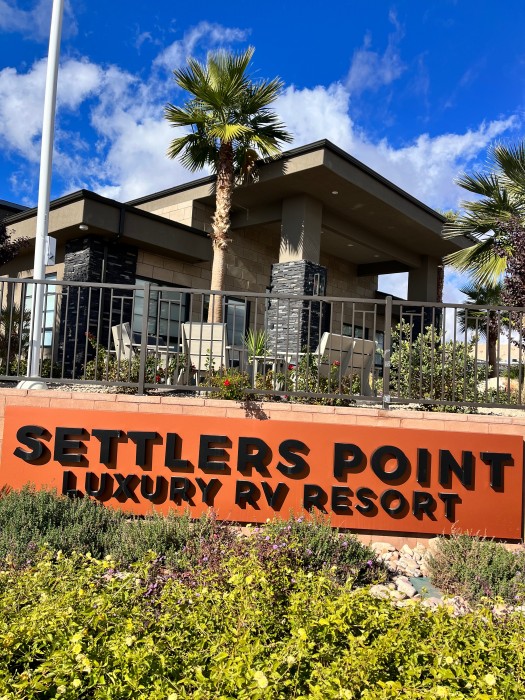 Settler’s Point Luxury RV Resort