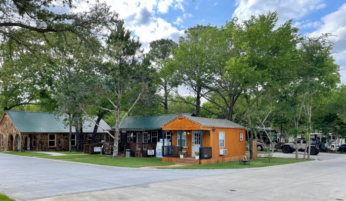 Lake Dallas RV Park