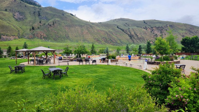 Yellowstone Hot Springs and Campground