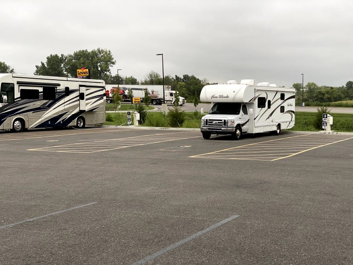 Love’s RV Hookup – Bates City MO 809