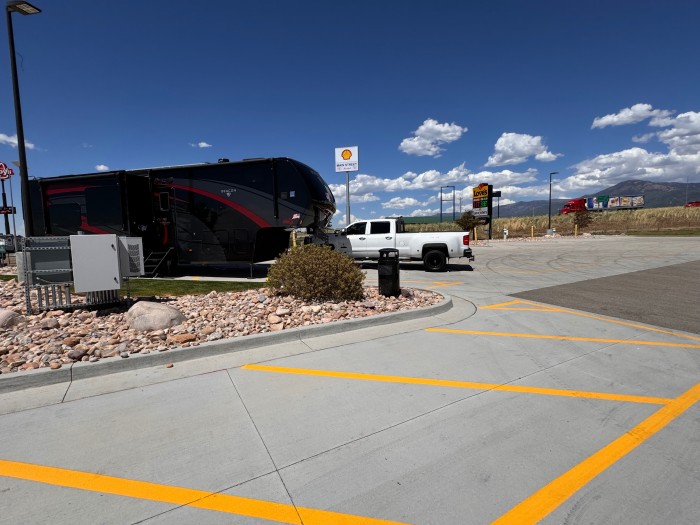 Love’s RV Hookup- Fillmore UT 835