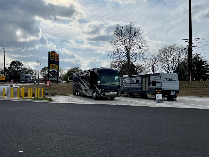 Love’s RV Hookup –  Clarksville AR 822