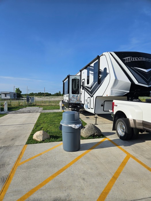 Love’s RV Hookup – St. Joseph MO 235
