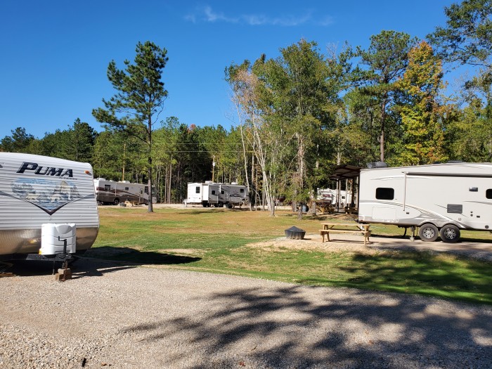 Sunshine Oaks RV Park