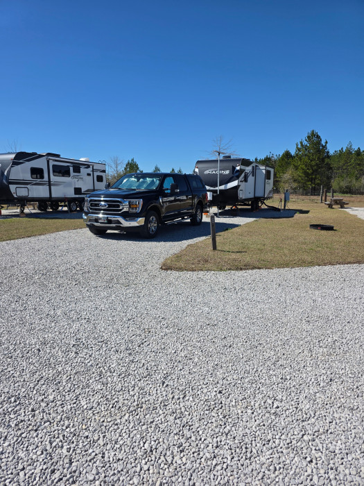 Holmes Creek Camping & RV Resort