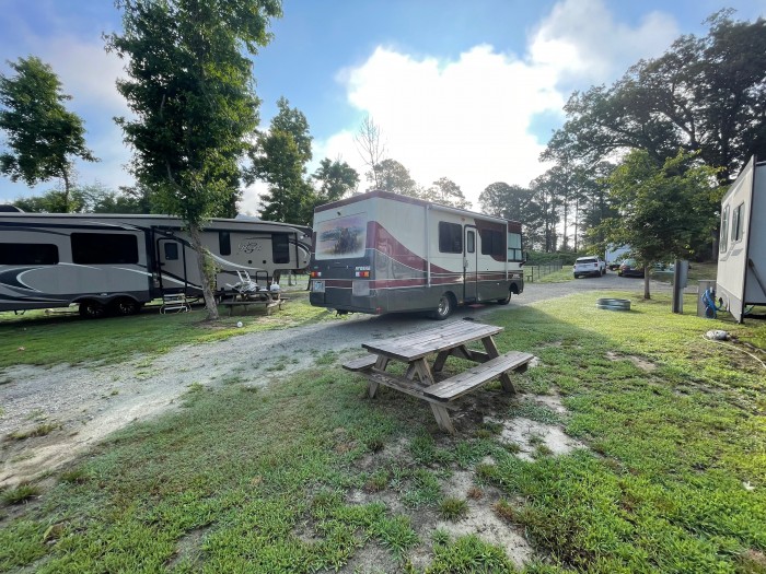Magnolia Lane Campground & RV Resort