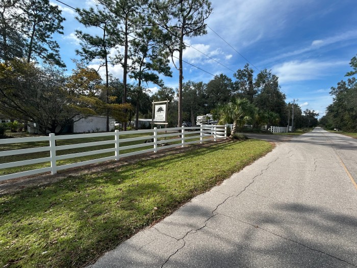 Manatee Springs RV Park