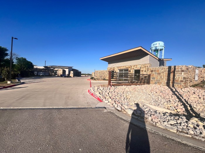 Ennis Luxury RV Resort