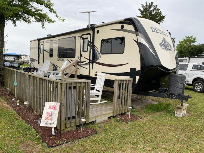 Silver Sands Campgrounds and RV Park