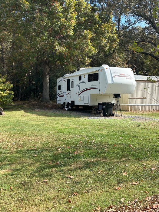 Rolling Hills Mobile Home & RV Park