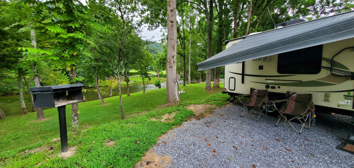 Uncle Jim’s River Cove Campground