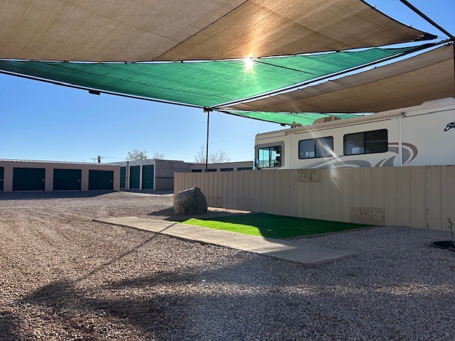 Cottonwood RV Park & Storages