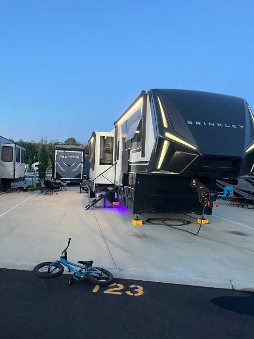 Dicky’s RV Resort