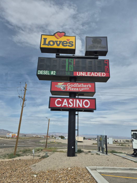 Love’s RV Hookup – Tonopah NV 857
